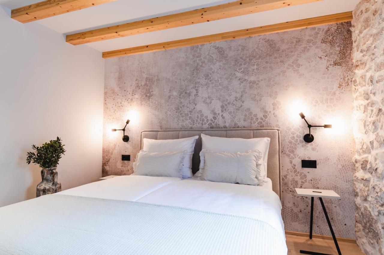 Amoretta Rooms シベニク エクステリア 写真